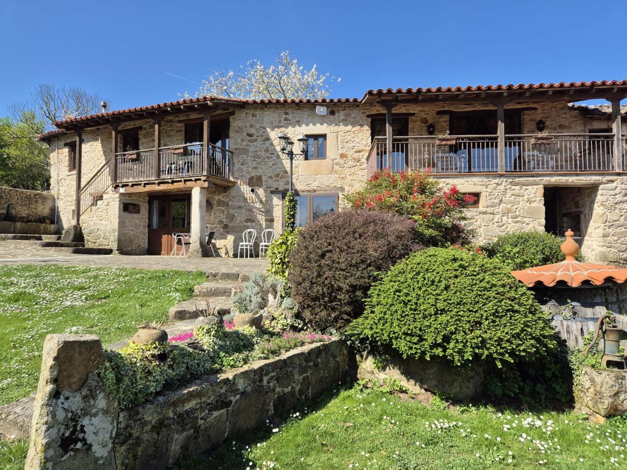 As Alburinas Villa Bolmente Exterior photo